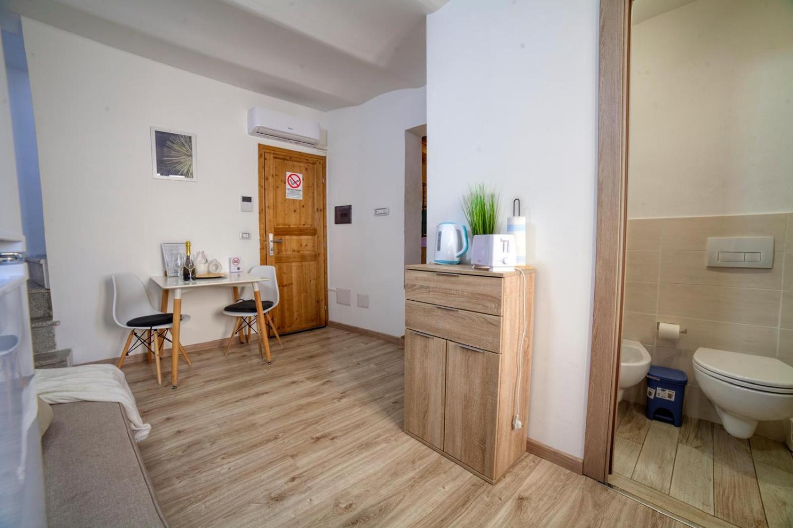 Sassari-Centro Elegante Appartamento Con Wifi E Netflix 外观 照片
